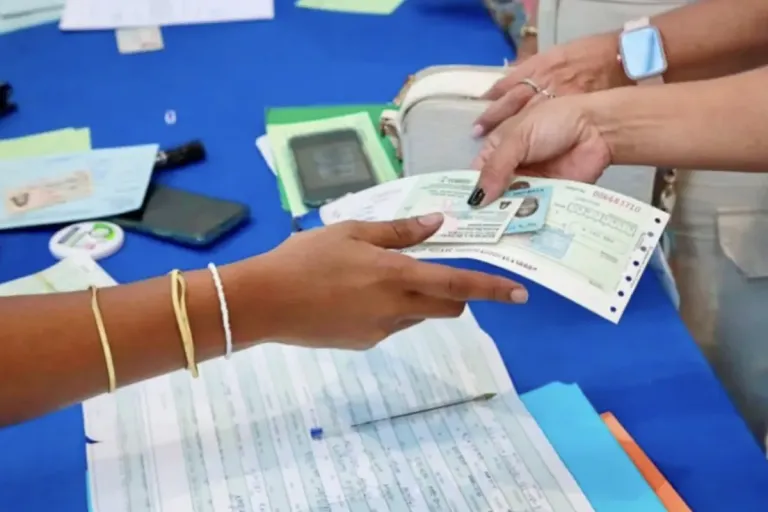 Panama’s IFARHU Distributes $14 Million in Student Grants and Scholarships becas panama