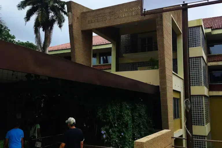 National Library of Panama Suspends Saturday Services Due to Budgetary Constraints biblioteca nacional panama