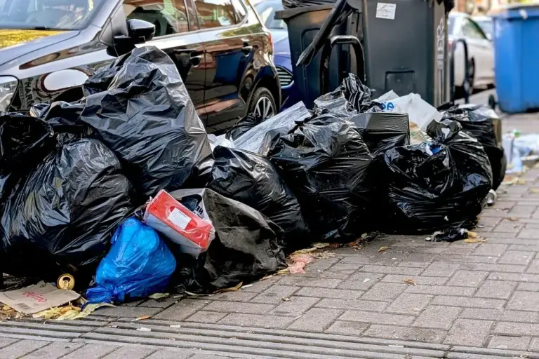 Panama’s Garbage Crisis? La Chorrera’s Waste Management Failure garbage bags