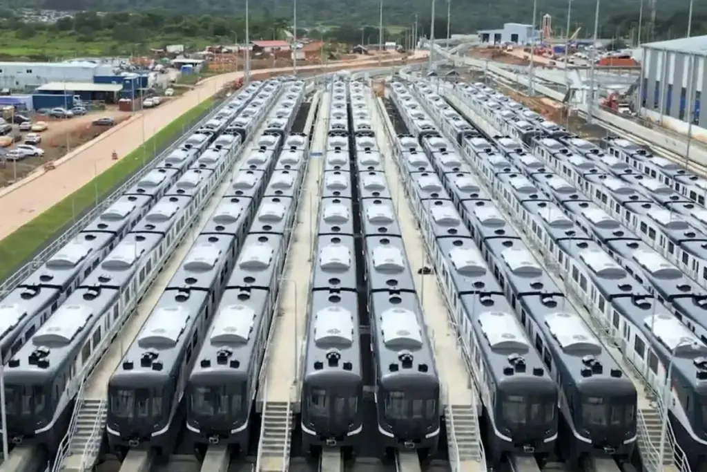 line 3 trains