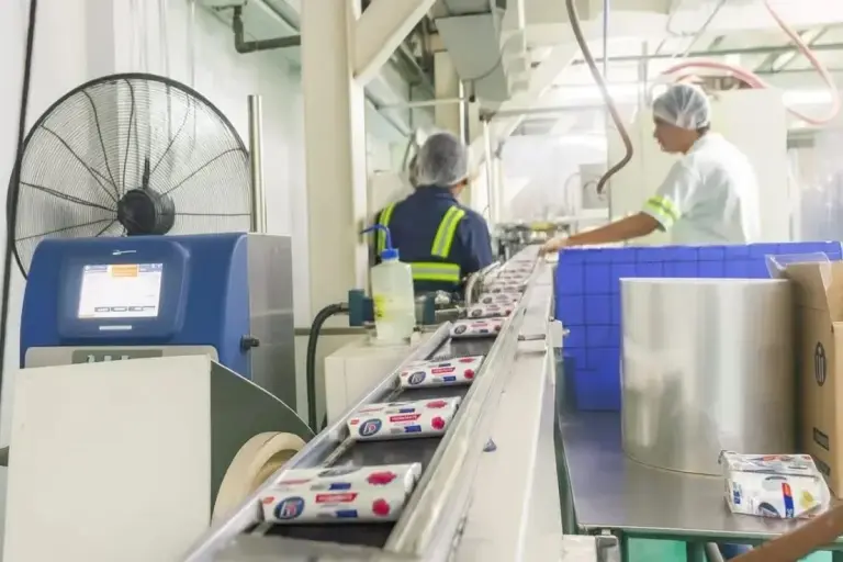 Industrias Panamá Boston Begins Landmark Soap Exports to Central America industria panama boston soap exports