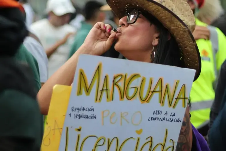 Panama Patient Registry Blocks Medical Cannabis Sales cannabis smoking woman pretend