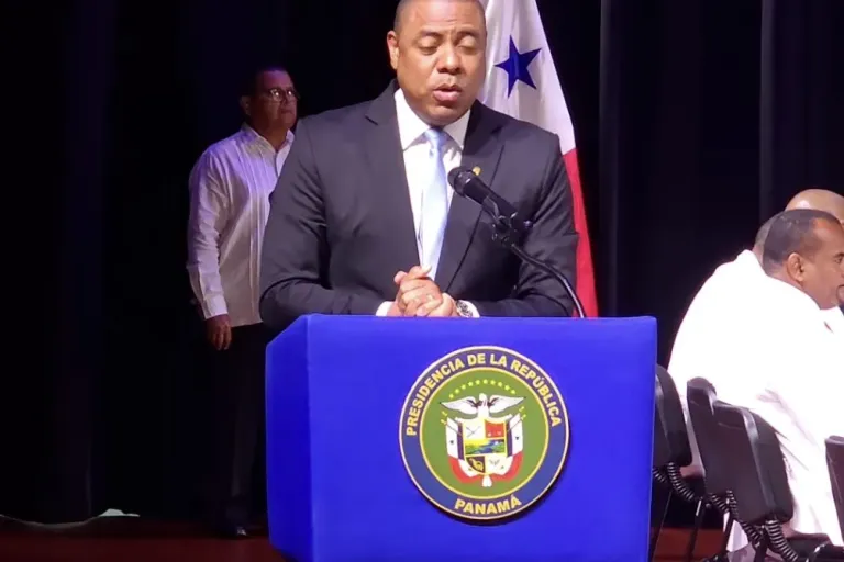 colon mayor Diogenes Galvan