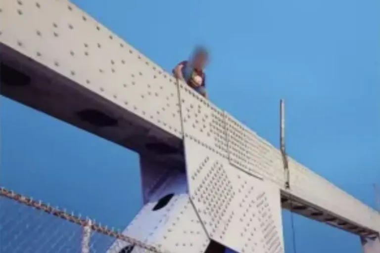 Man Rescued From Bridge of the Americas After Suicide Attempt bridge jump