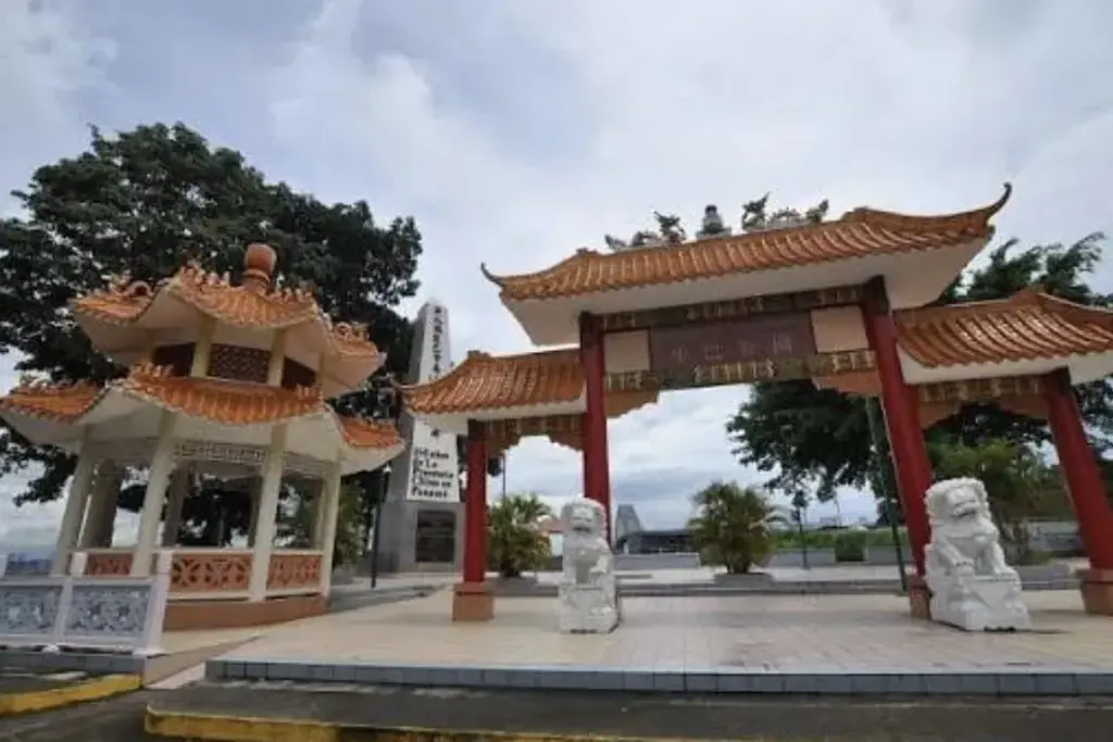 chinese monument arajian