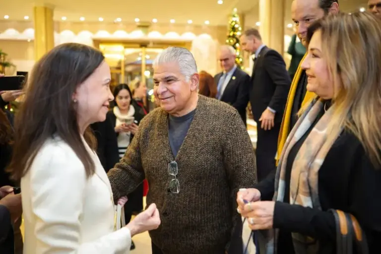 Machado Thanks Panama President for Safeguarding Election Records in Oslo machado mulino