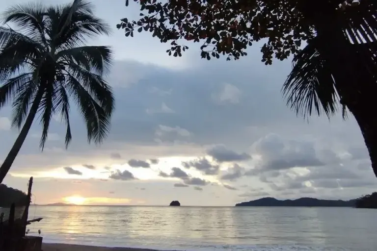 Playa Pixvae Opens Tourism Season in Panama’s Veraguas Province beach playa pixvae