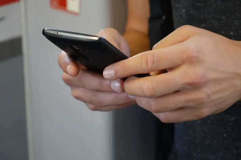 Complaint cellphone