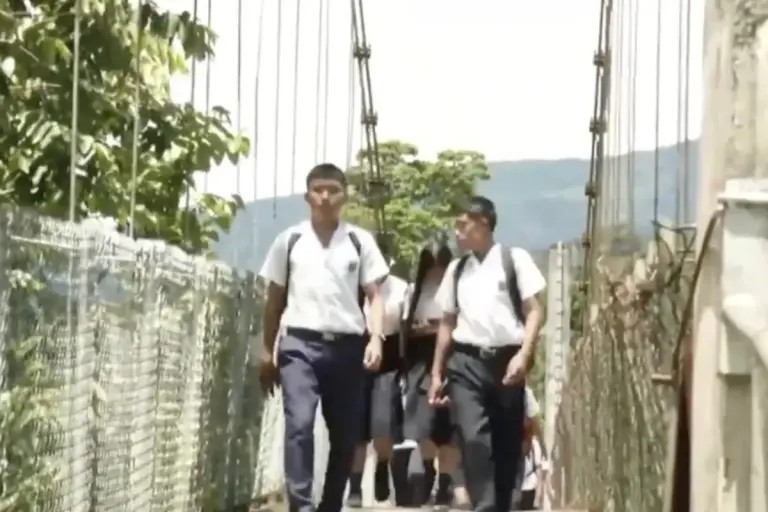 foot bridges panama