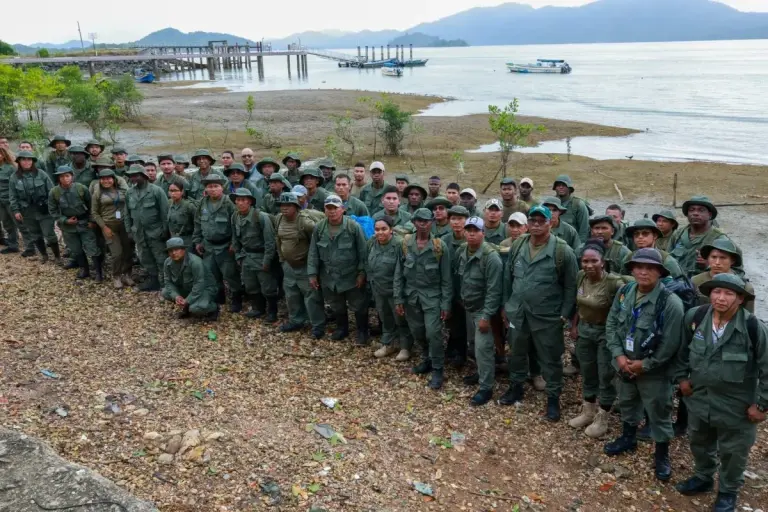 patrolling officers for environment 1