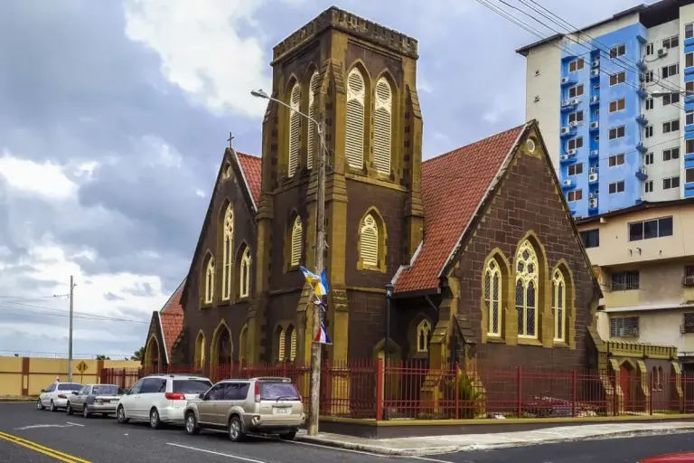 03 049 DMHN 2014 Iglesia de Cristo a Orillas del Mar Colon