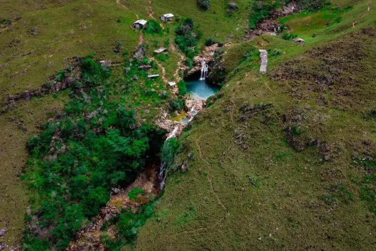 550 Families to Receive Full Value as Panama Canal Claims Land eileen brathwaite UHBC5tFC30I unsplash