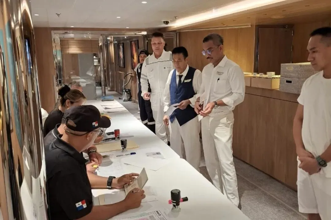 20 de marzo foto crucero 3 cruis ship migration