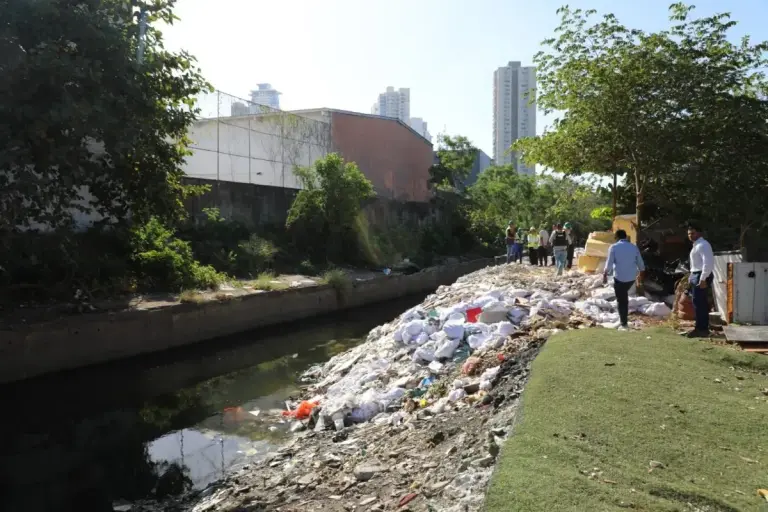 rio abajo garbage 1