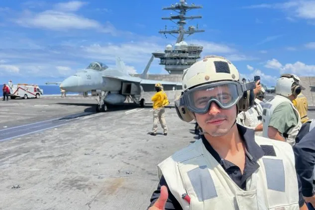 USS Nimitz diputados panama 1