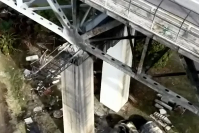 americas bridge burned