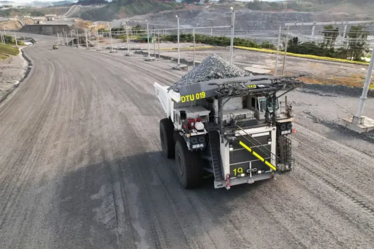 electric trolley cobre panama