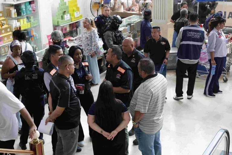Acodeco detects irregularities during inspection at warehouse inaugurated in Panama City2