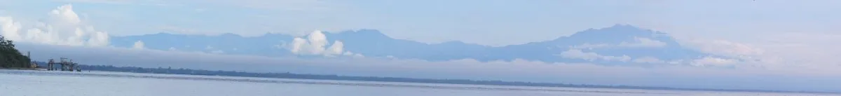 Vista Cordillera Central de Panamá desde Costa de Puerto Armuelles