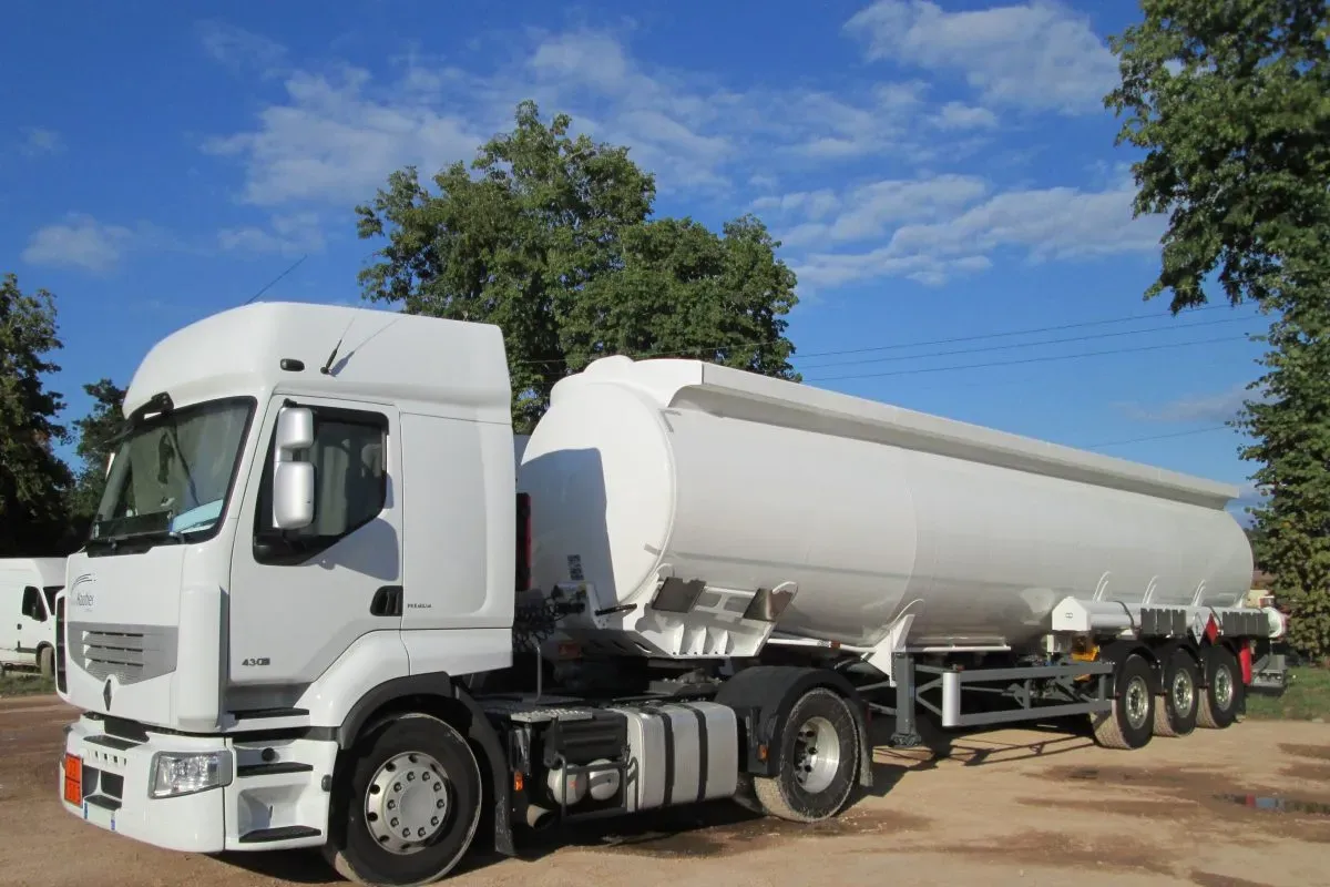 water cistern truck