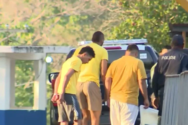la joyita panama prison riot escapees caught