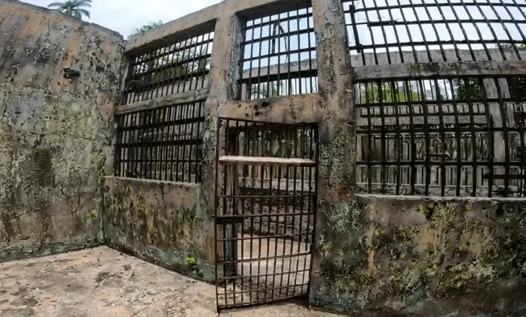 old coiba prison