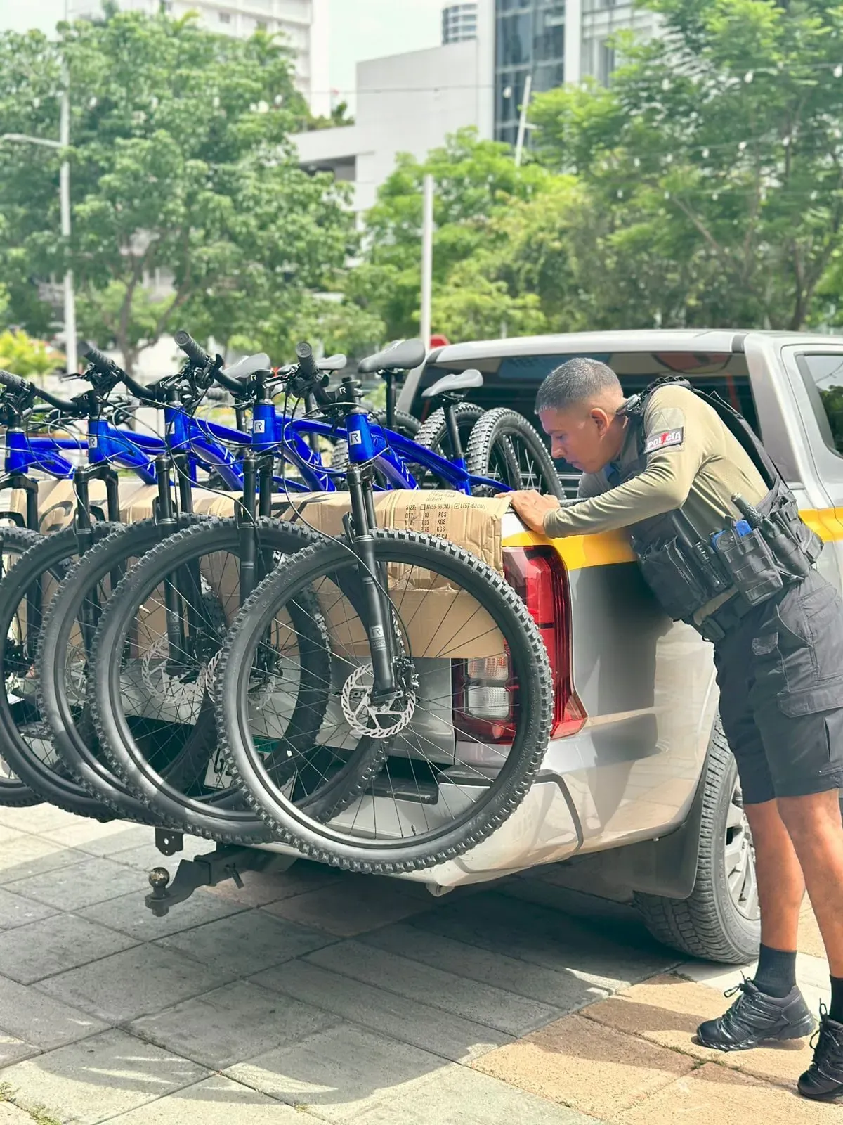 police and bicycle donation by mupa