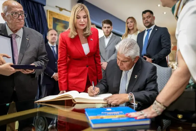 President Mulino In Greece By MIRE GOB PA
