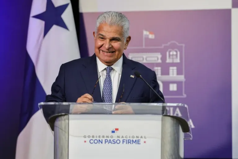 Panama Economy Grows 4.8 Percent as President Mulino Cites Fiscal Discipline president mulino smiling at pult
