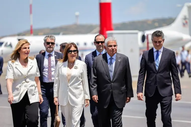 Panama President Mulino Opens Posidonia 2026 Maritime Fair in Greece presidente mulino llega a grecia 1780318265