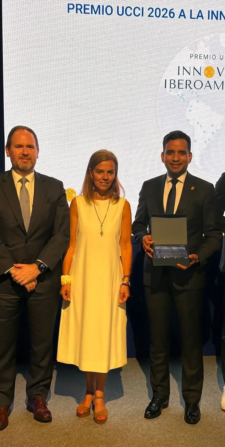 receiving ucci award for panama