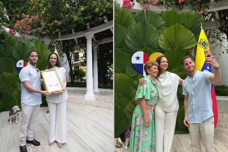 María Corina Machado receiving Key Of the City Of Panama by MUPA