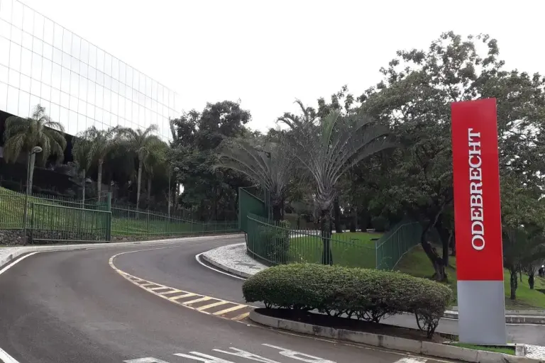 Sede da Odebrecht 02