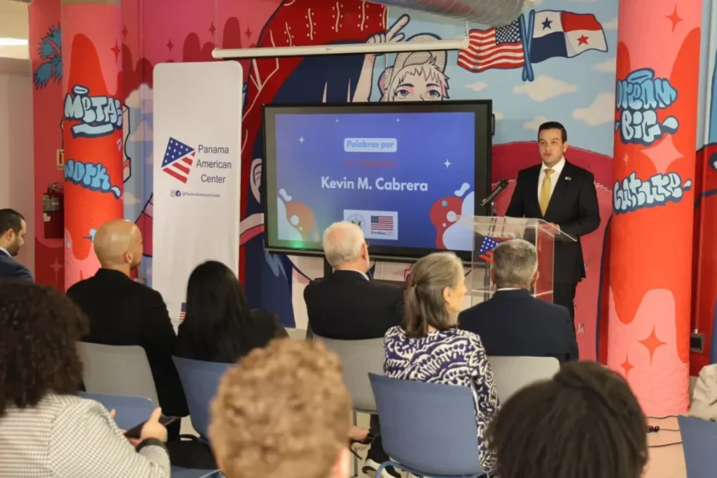 Kevin Cabrera Launch Rincón Clubhouse at the Panama American Center by US Embassy PA