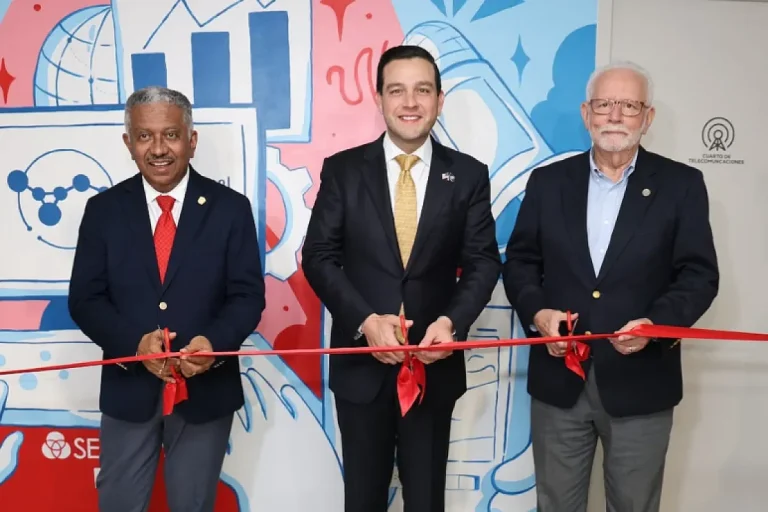 Launch Rincón Clubhouse at the Panama American Center by US Embassy PA