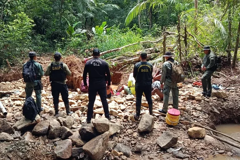 Panama Crackdown on Illegal Gold Mining Nets Six Arrests by MiAmbiente