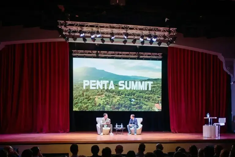 Panama Business Penta Summit Returns to City of Knowledge on August 13 penta summit stage