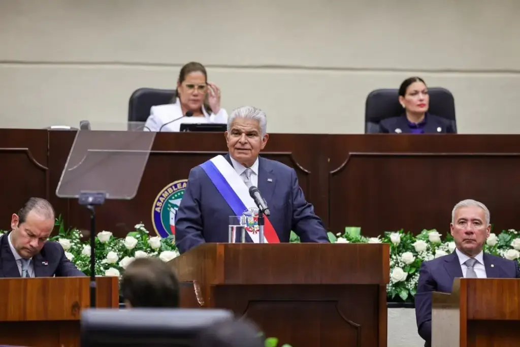 President Mulino announces programs Credit Presidencia