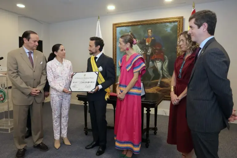 Spain’s Ambassador Receives Panama’s Highest Diplomatic Honor The Foreign Ministry recognizes the work of the Spanish ambassador with the Manuel Amador Guerrero Order by Mire Gob