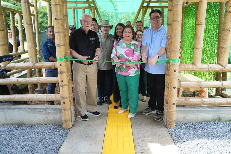 Tropical Forest Refuge Debuts Near Panama City with Butterflies and Greenhouses The Tropical Forest Refuge includes a nursery greenhouse and butterfly garden by MiAmbiente