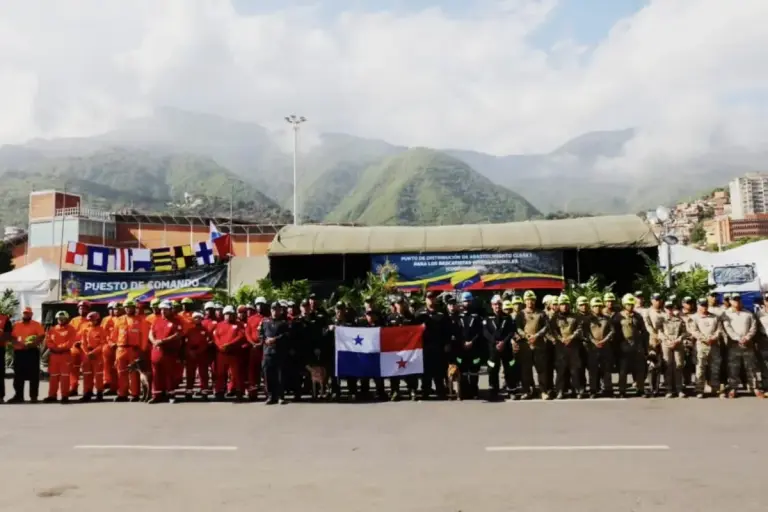 USAR PANAMA COMPLETES MISSION IN VENEZUELA AFTER EIGHT DAYS OF INTENSE RESCUE BY SINAPROC