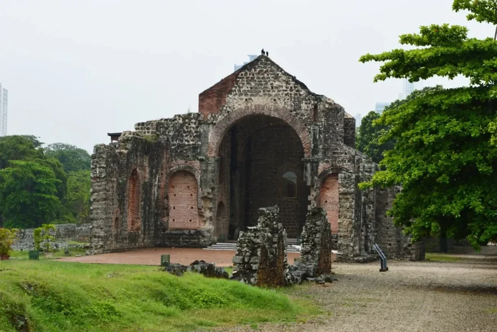 Ruins of the Concepción nuns' convent By Ivo Kruusamägi - Own work, CC BY-SA 4.0, https://commons.wikimedia.org/w/index.php?curid=51792446
