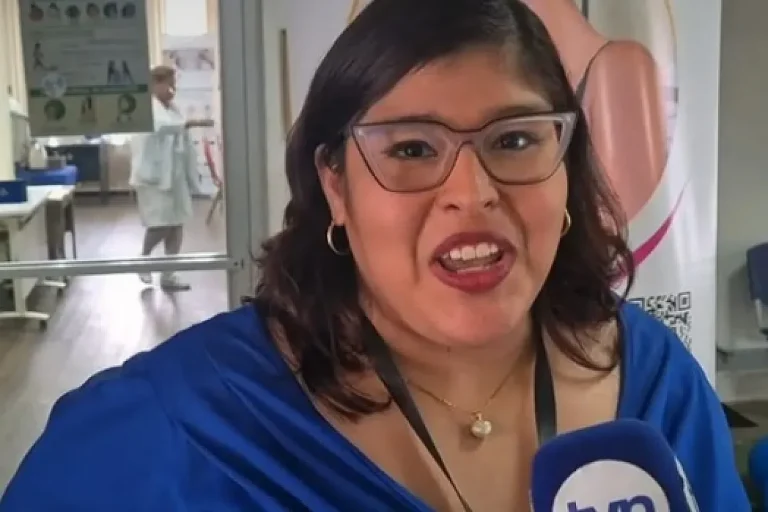 Doctora Adriana Diaz Colon talking about New HIV cases on TVN