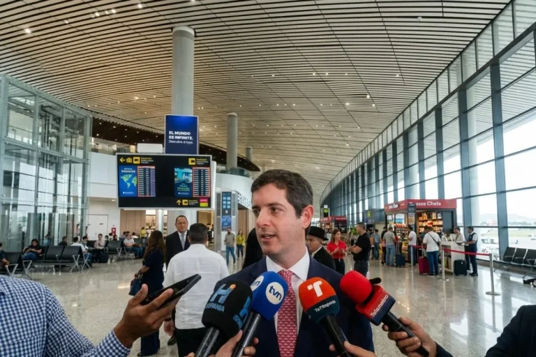 Hoyos Talking Despite warnings, Panamanians continue traveling to the war between Russia and Ukraine - war recruitment still going on
