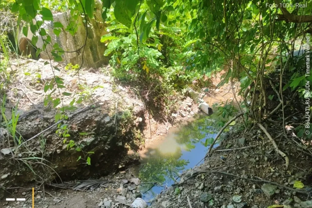 Isla Contadora construction violations waste leak spot 2 Credit MiAmbiente