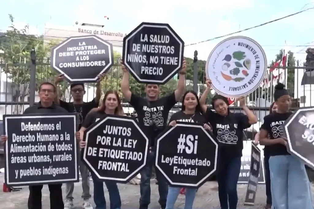 nutritional label law protest