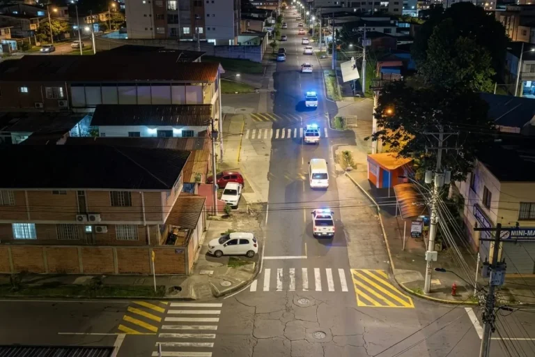 San Miguelito Curfew police cars