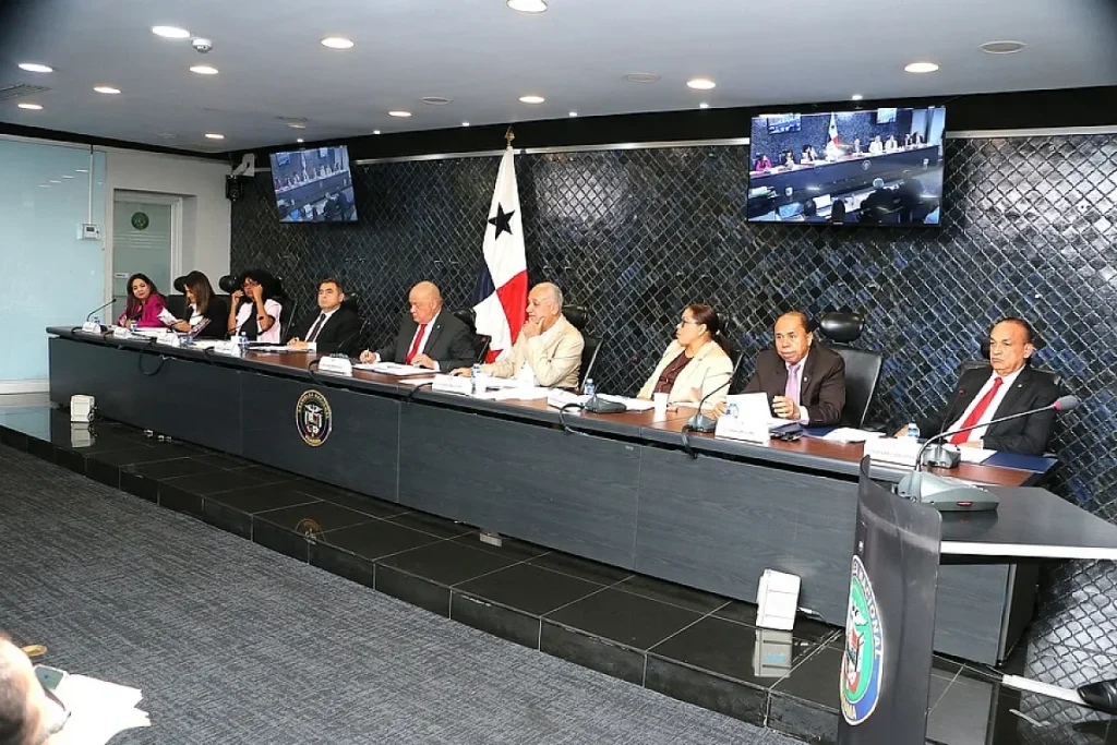 The Assembly opens the door to the right to be forgotten of crimes that include corruption Credit Asamblea Gob Pa