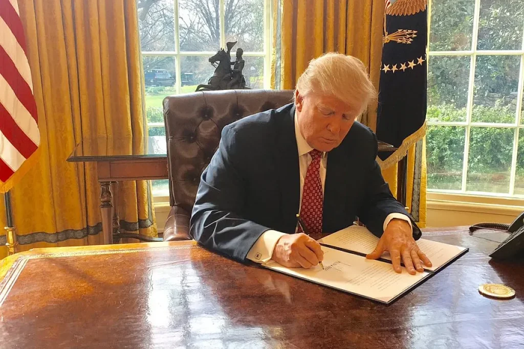 trump signing executive order