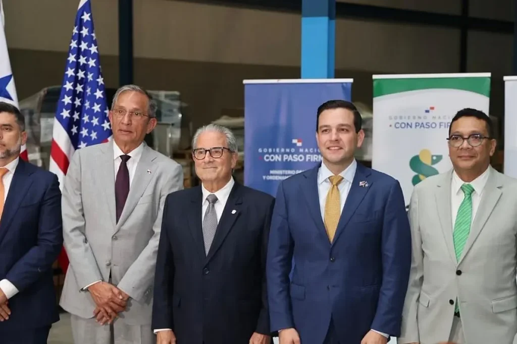 US Ambassador Cabrera Panama Receives $1 Million in US Emergency Equipment and Medical Aid Credit US Embassy Panama